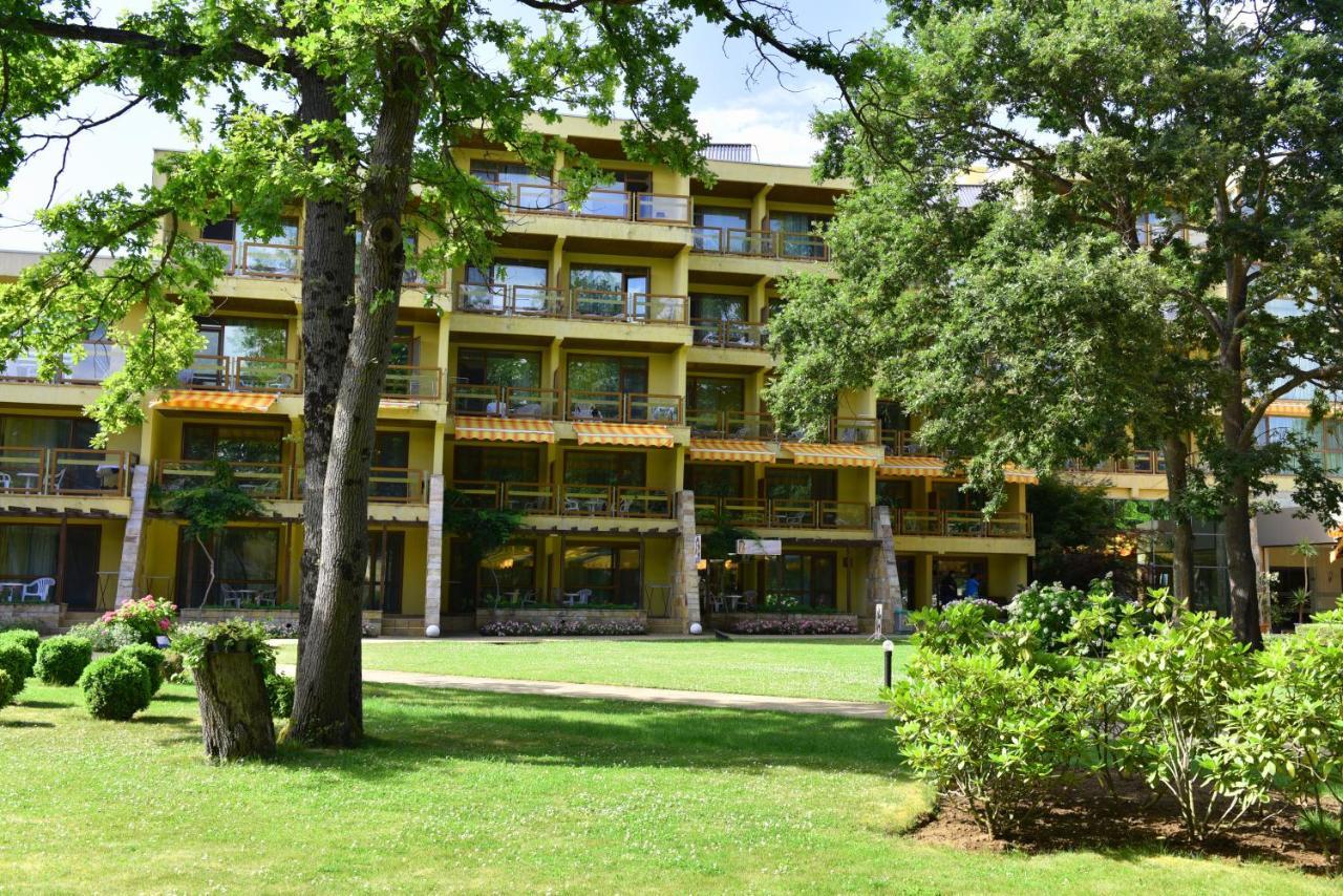 Les Magnolias Hotel 프리모르스코 외부 사진