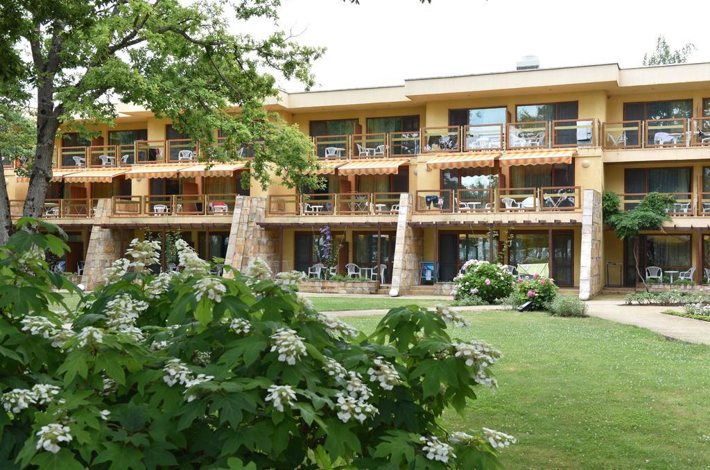 Les Magnolias Hotel 프리모르스코 외부 사진