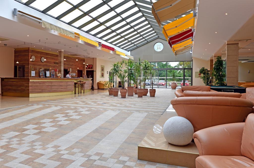 Les Magnolias Hotel 프리모르스코 외부 사진